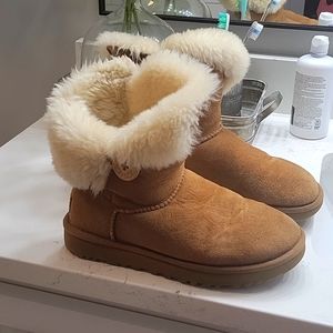 Ugg Bailey Button Boot